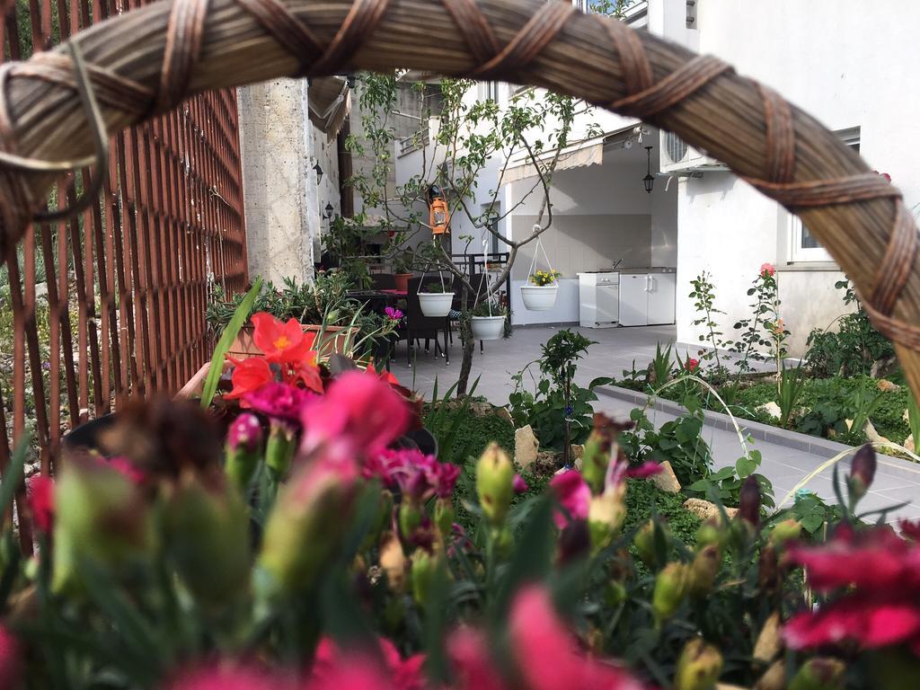 The Big Terrace Apartment Makarska Exterior foto